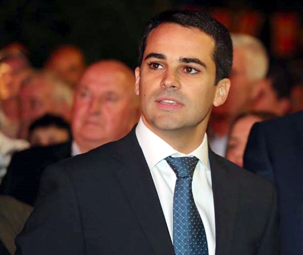 БАР ДОБИО НОВОГ ЛИДЕРА: Најмлађи председник у историји града